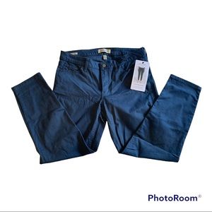 NEW! Ankle Skinny Jeans. Calvin Klein. Blue Sz 12